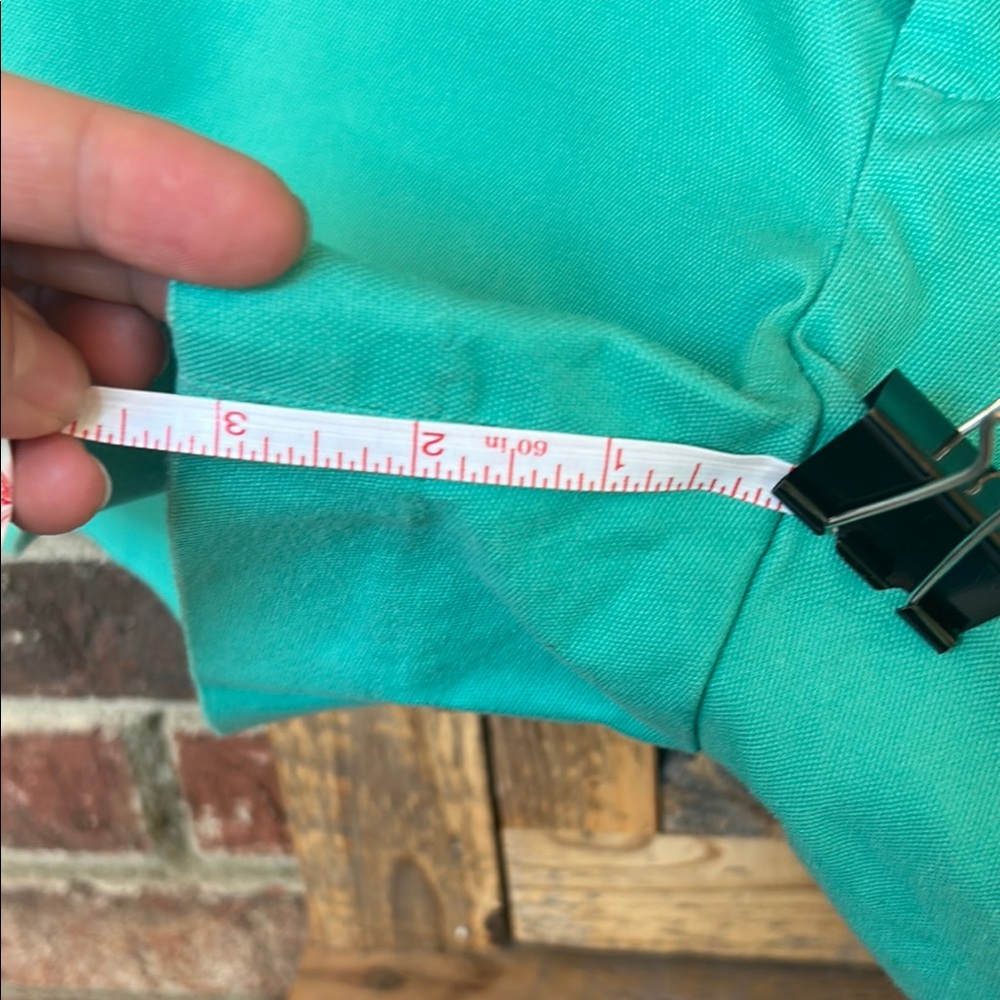 Banana Republic Shorts with Flat Front Design - Picture 7 of 7